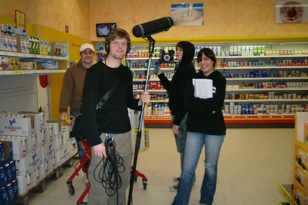 Filmteam "Wem bischt´n du?" im Supermarkt Viernheim