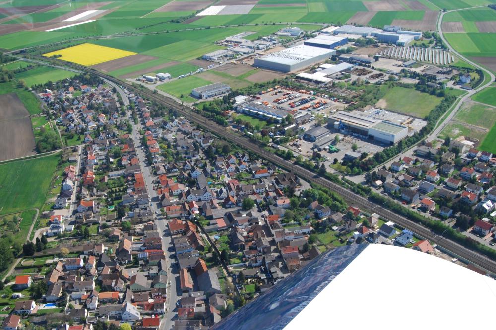 Groß-Rohrheim Luftbild mit Industriegebiet