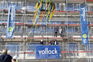 Vollack feiert Richtfest für Bürogebäude VISTA in Bensheim